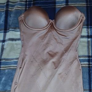 Victoria secret cupped shaping slip